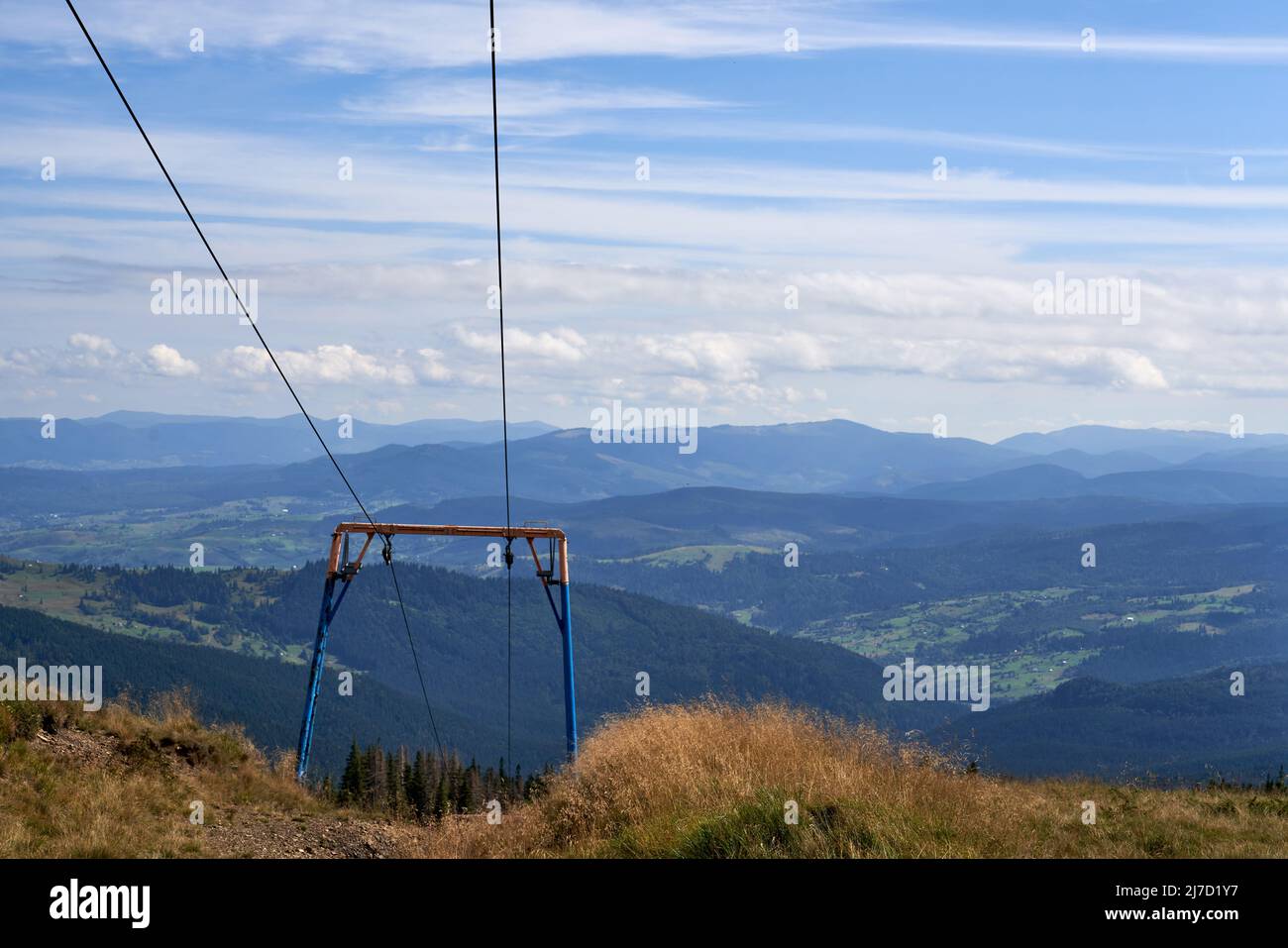 Old chair lift ski resort hi-res stock photography and images - Alamy