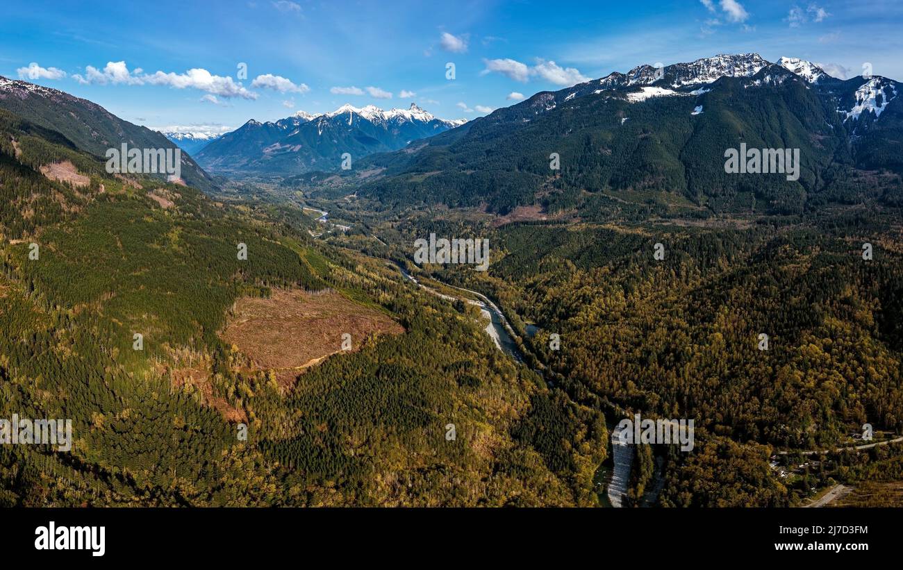 Aerial view of the Chilliwack River, the valley and the peaks of