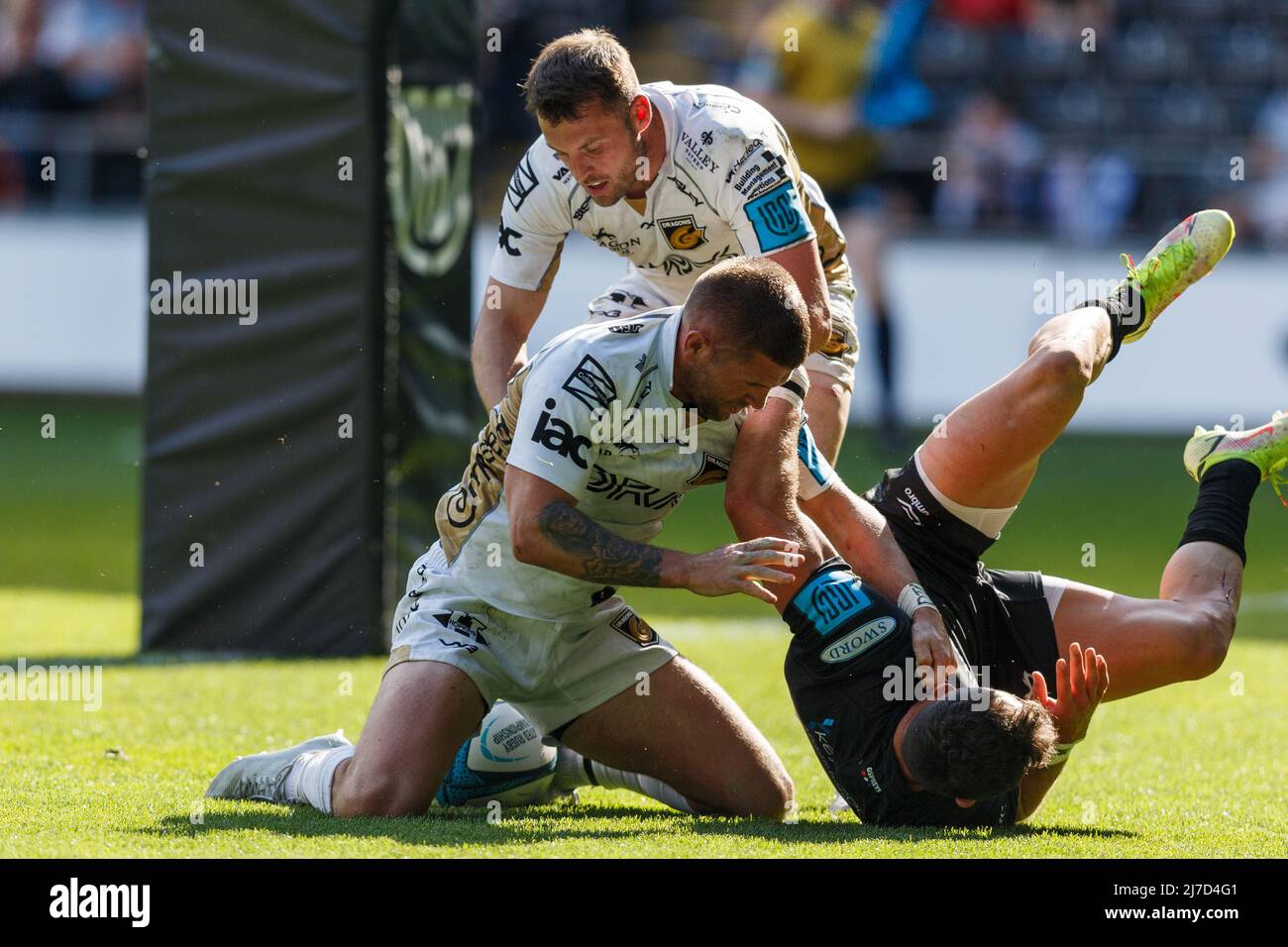 Swansea, UK. 8 May, 2022. A fight breaks out between Lewis Jones of Dragons and Luke Morgan of Ospreys during the Ospreys v Dragons United Rugby Championship Match. Credit: Gruffydd ThomasAlamy Stock Photo