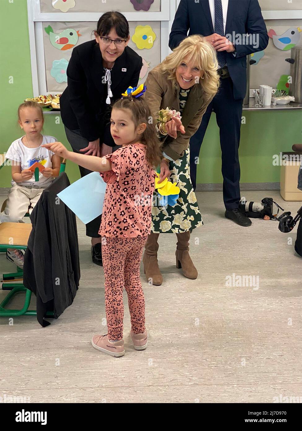 Kosice, Slovakia. 08 May, 2022. U.S. First Lady Jill Biden, left, visits with Ukrainian mothers and their children during a Mother’s Day visit to a refugee center, May 8, 2022 in Kosice, Slovakia.  Credit: U.S. Embassy Slovakia/State Department/Alamy Live News Stock Photo