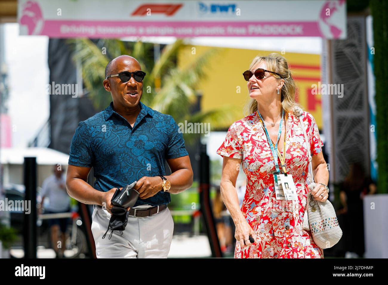 Anthony Hamilton, father of #44 Lewis Hamilton (GBR, Mercedes-AMG Petronas F1 Team), with Linda Hamilton, F1 Grand Prix of Miami at Miami International Autodrome on May 8, 2022 in Miami, United States of America. (Photo by HIGH TWO) Stock Photo