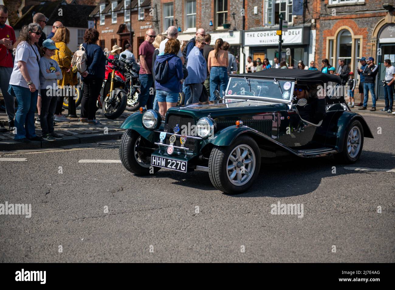 Wallingford Car Rally, 2022 Parade around the Market square Stock