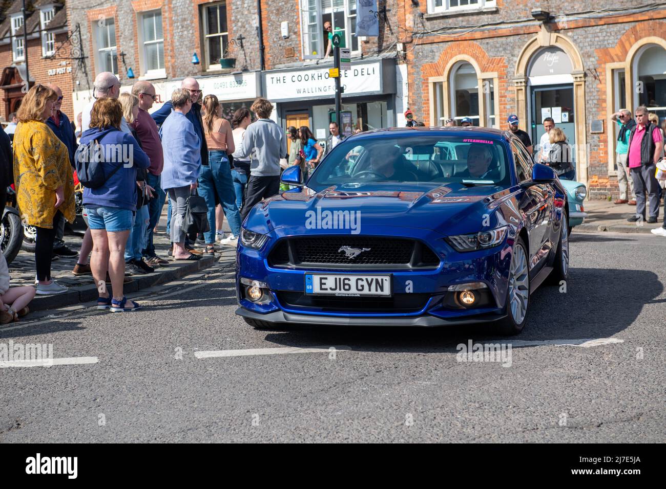 Wallingford Car Rally, 2022 - Parade around the Market square. Stock Photo