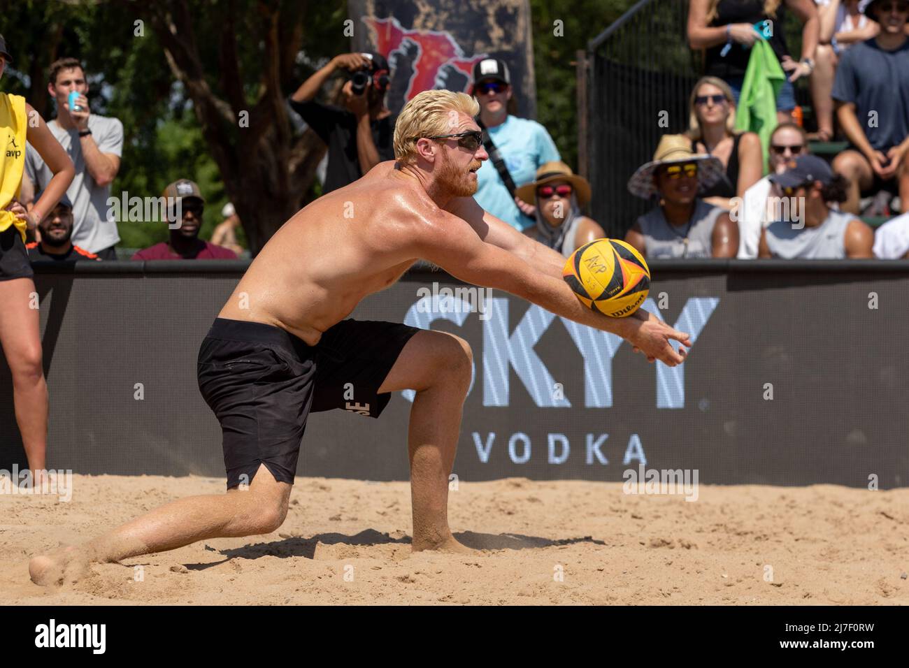 AUSTIN, TX - MAY 08: Chase Budinger digs the ball during the Men's  Championship Final during the AVP Pro Series Austin Open on May 8, 2022, at  Krieg Field in Austin, Texas. (