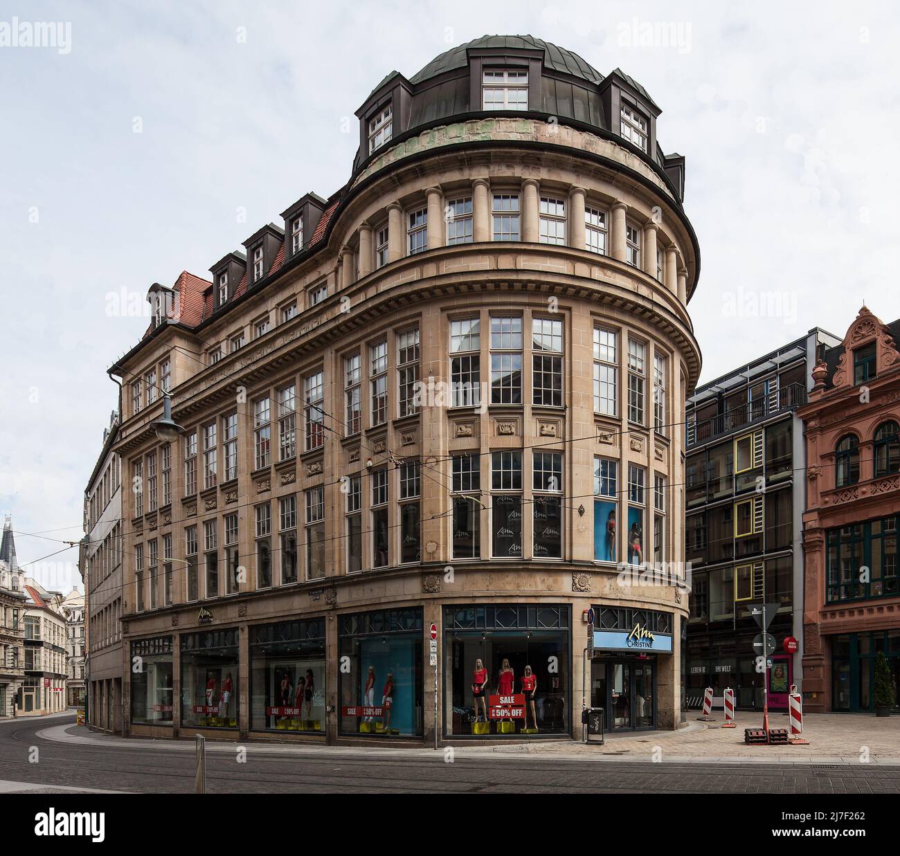 Halle S  Große Ulrichstraße 49 ehem Kaufhaus Assmann 93911 erbaut 1912 von Gustav Wolff Ansicht von Südwesten Stock Photo