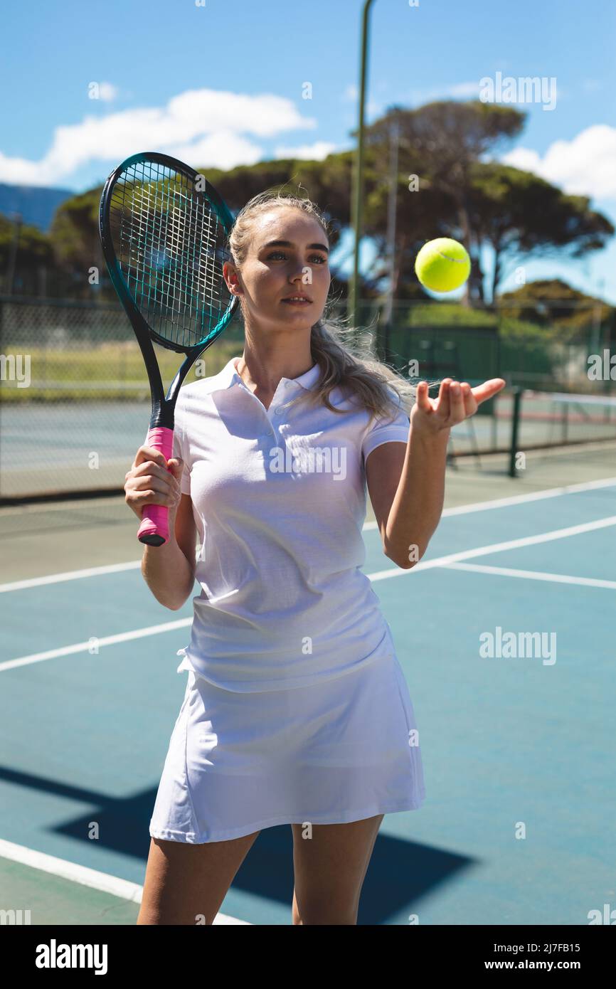 Tennis racket soccer ball hi-res stock photography and images - Alamy