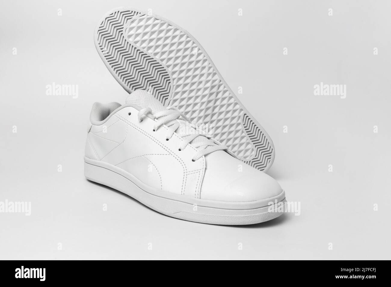 Studio cut out shoe hi res stock photography and images Page 3 Alamy