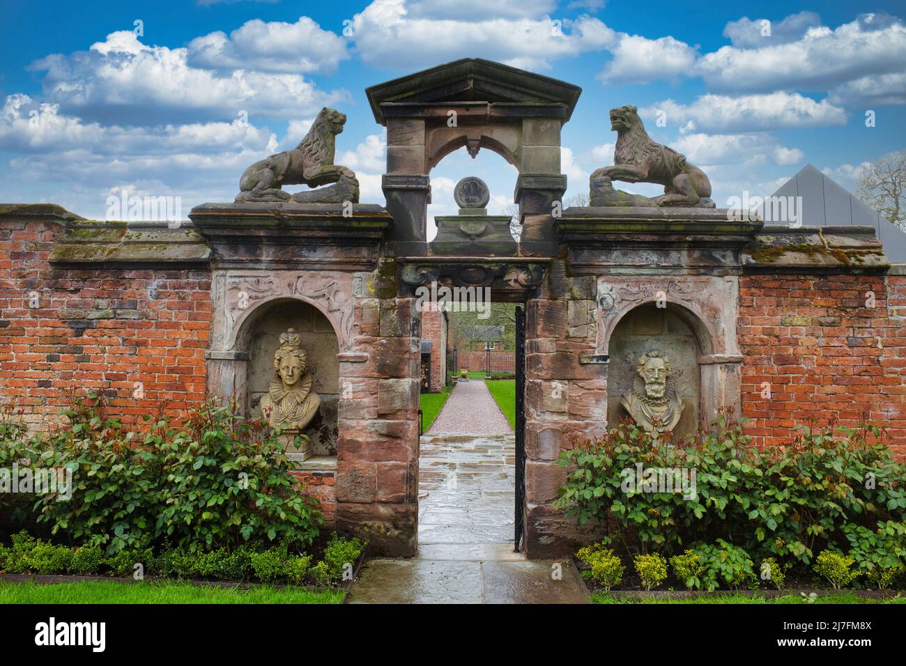 Dorfold Hall gateway from Wilbraham workhouses Stock Photo