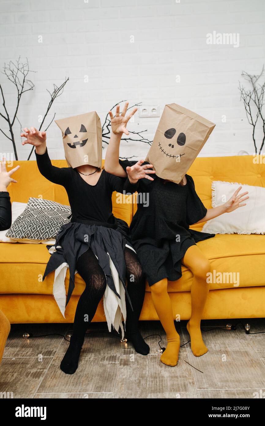 Paper Bag Pant – Halloween Head