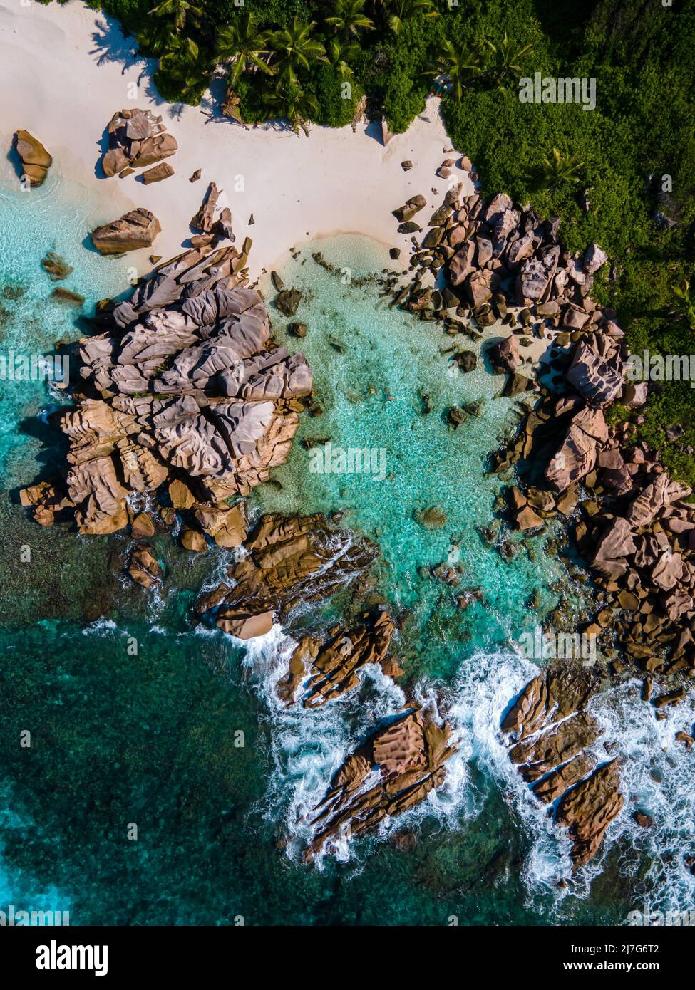 Anse Cocos beach, La Digue Island, Seyshelles, Drone aerial view of La — free download