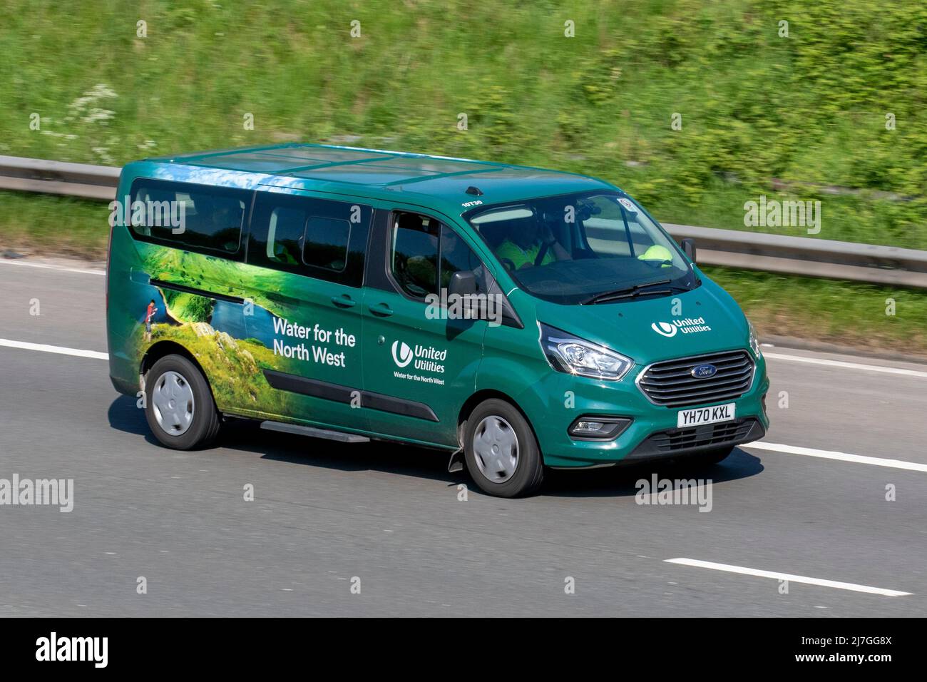 Ford ecoblue 2 0 litre tdci engines hires stock photography and images Alamy
