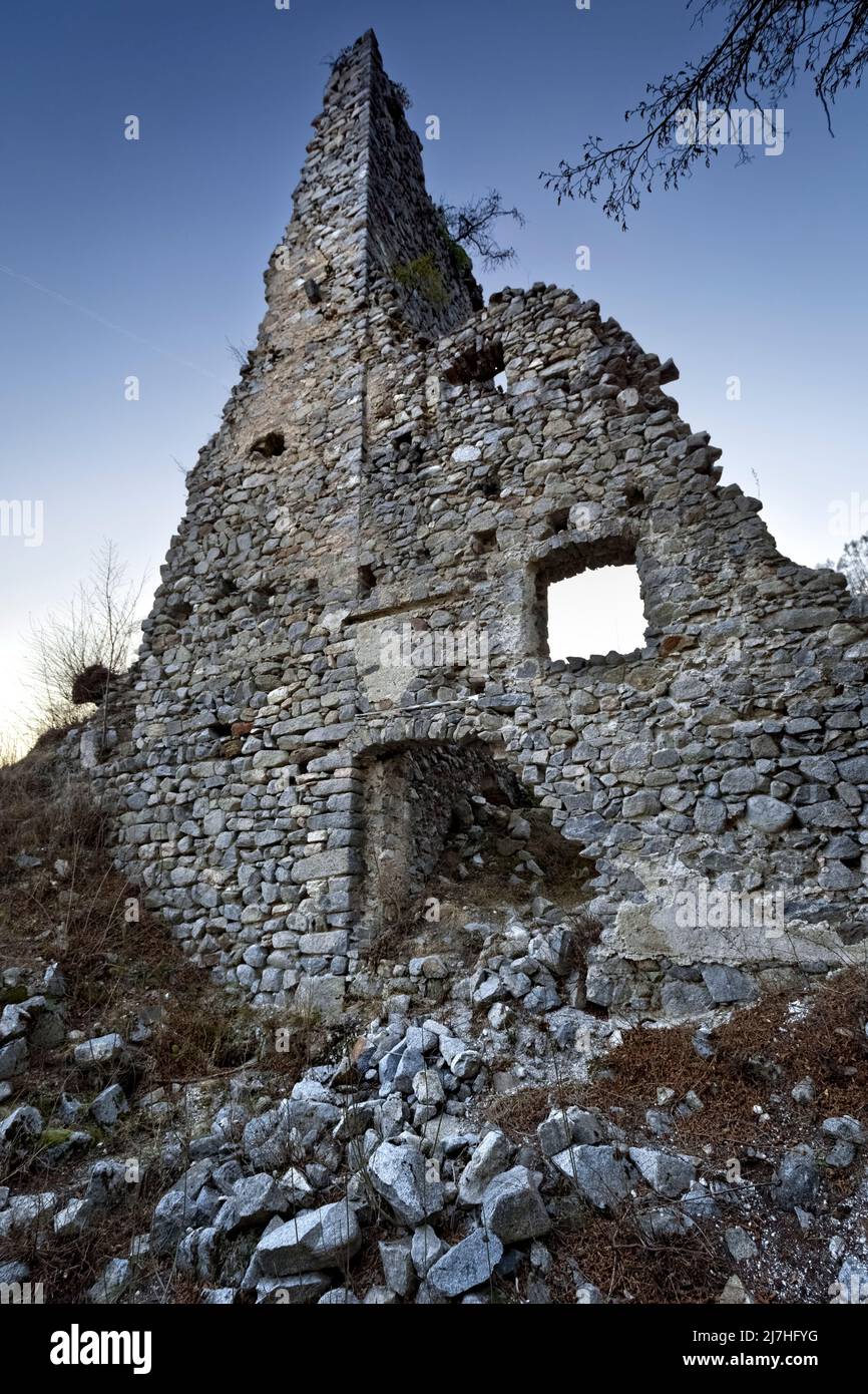 The medieval ruins of the Castellalto keep. Telve, Trento province, Trentino Alto-Adige, Italy, Europe. Stock Photo