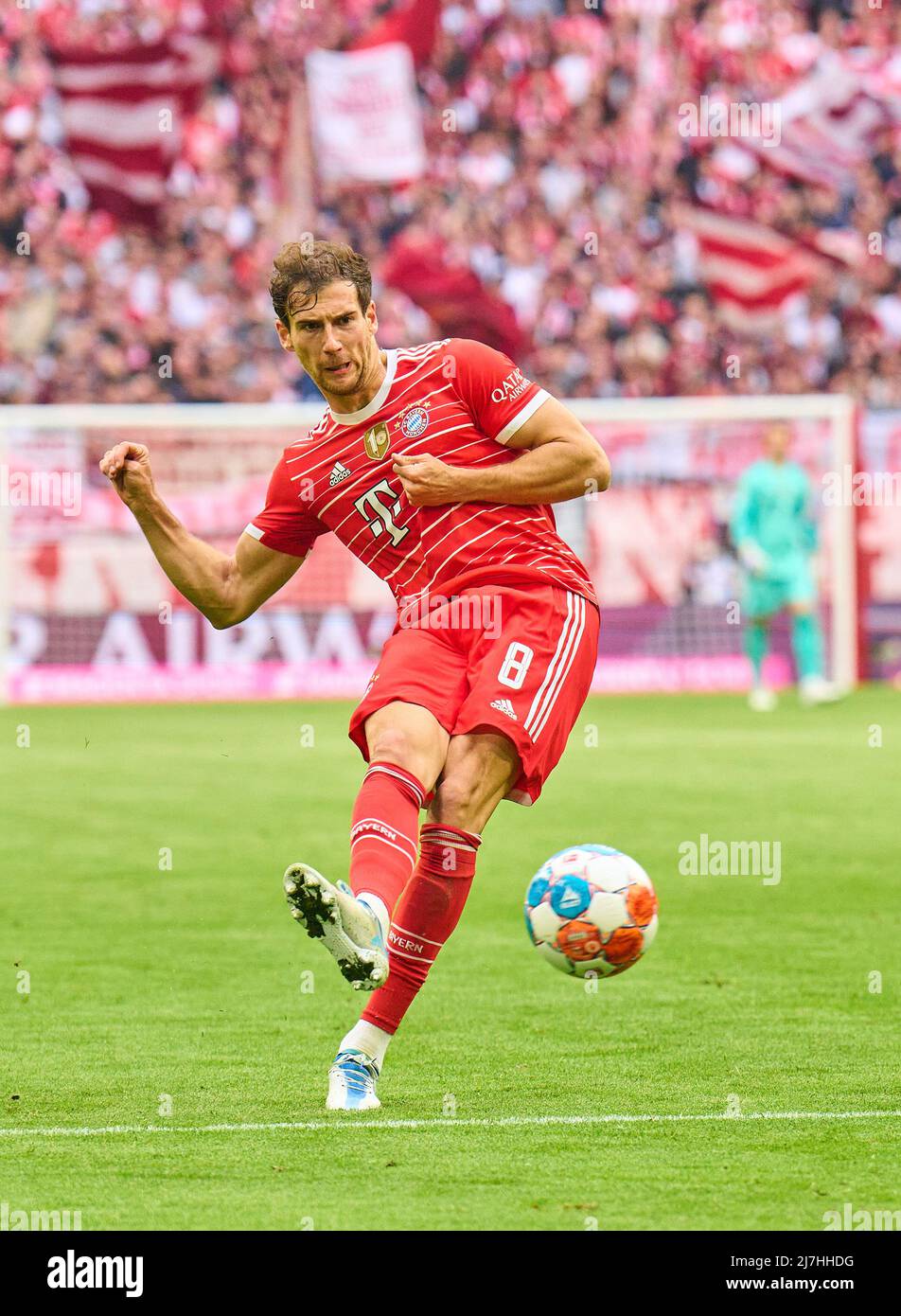 Munich, Germany, 08/05/2022, Leon GORETZKA, FCB 8 in the match FC BAYERN  MÜNCHEN - VFB STUTTGART 2-2 1.German Football League on Mai 08, 2022 in  Munich, Germany. Season 2021/2022, match day 33,