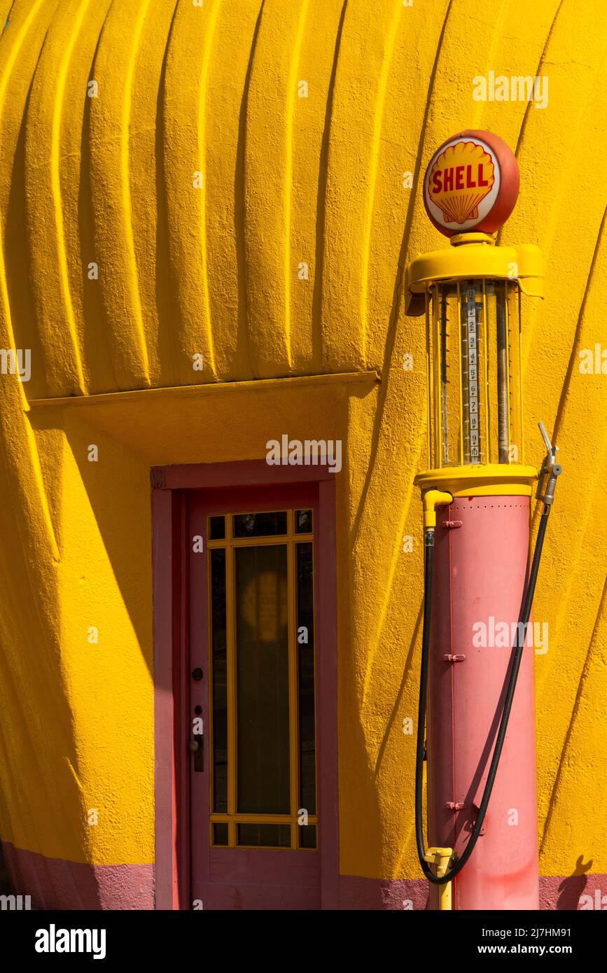 Vintage seashell gas station shell sea yellow scallop shaped hires