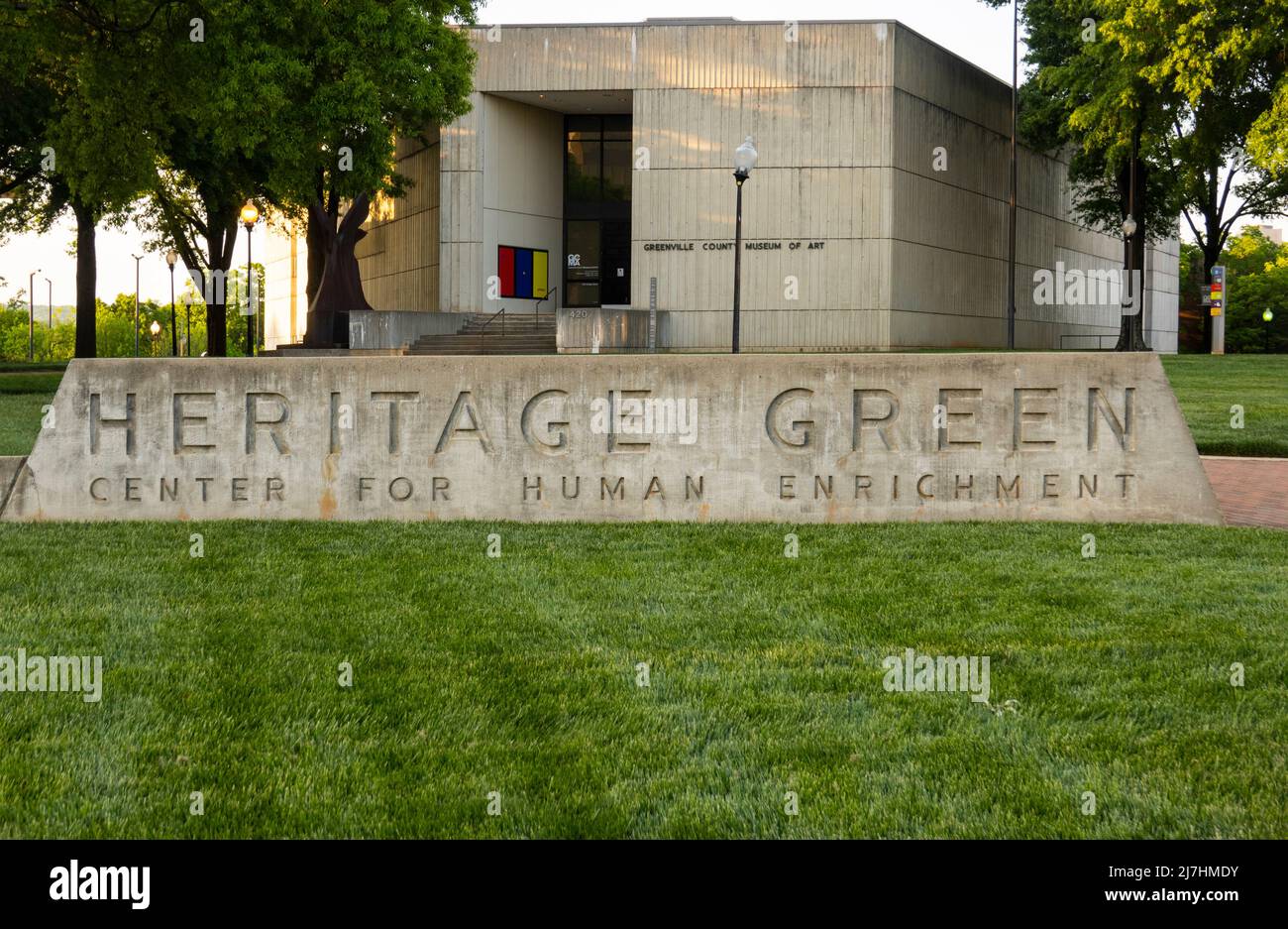 Greenville county museum of art in Heritage green in downtown