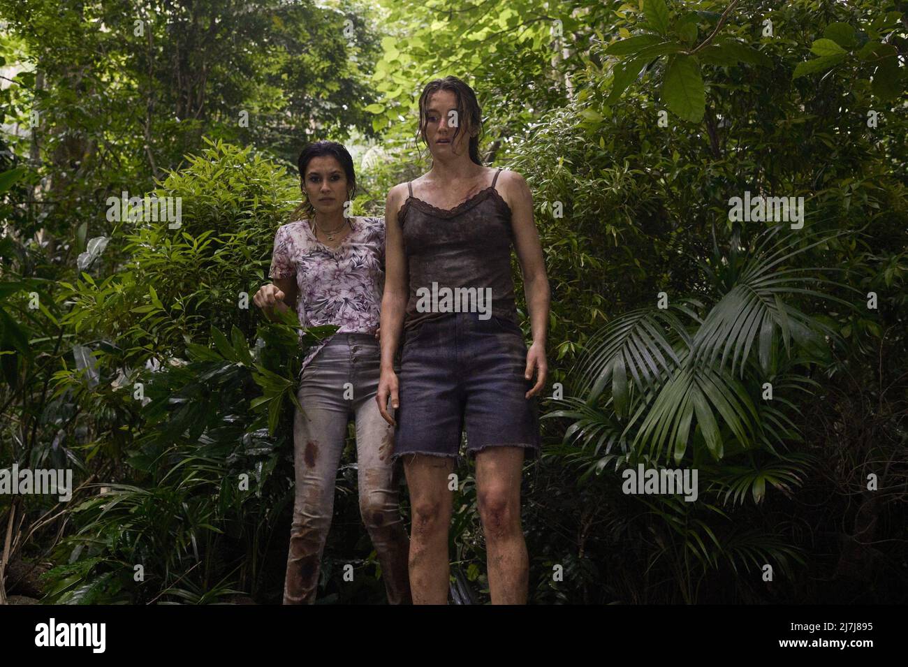 THE WILDS, from left: from left: Sophia Ali, Sarah Pidgeon, Day 30/1 ...
