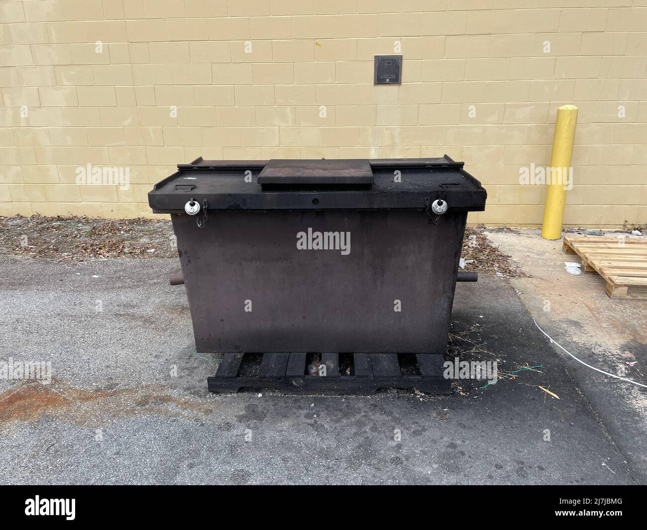 Solid waste and recyclable materials hires stock photography and