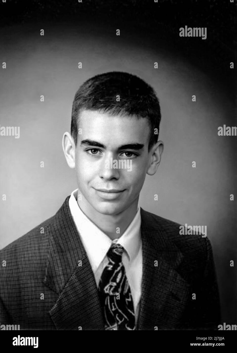 1993 ca , USA : The programmer and philanthropist JACK Patrick DORSEY ( born 19 november 1976 ) when was a young aged 17 . American business INTERNET entrepreneur magnate , investor and media Web proprietor co-founder of  TWITTER company . As well as the founder and principal executive officer of Block, Inc., a financial payments company . Unknown photographer .- INFORMATICA - INFORMATICO - INFORMATICS - COMPUTER TECHNOLOGY - INVENTORE - INVENTOR - HISTORY - FOTO STORICHE - TYCOON - personalità da bambino bambini da giovane - personality personalities when was young - INFANZIA - CHILDHOOD - TE Stock Photo