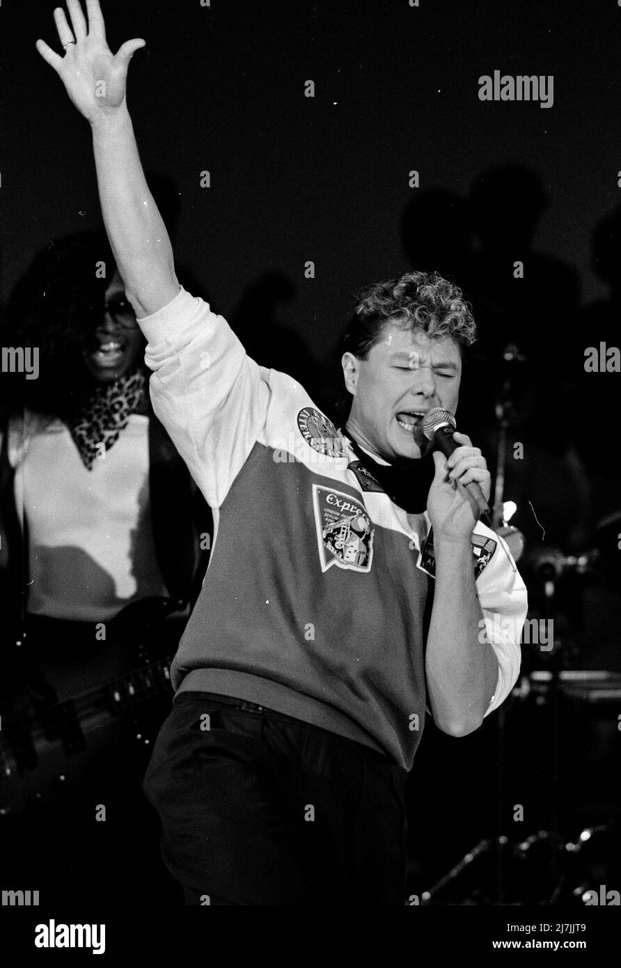 Dan Hartman performs on American Bandstand in 1985 Credit Ron Wolfson