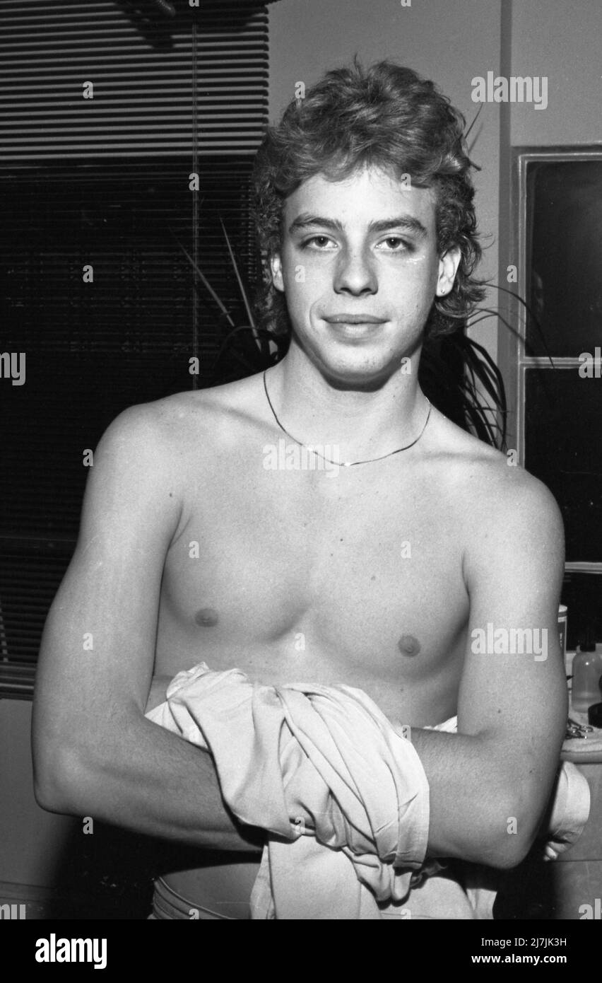 Leif Garrett gets his haircut for a film role in the movie Longshot by