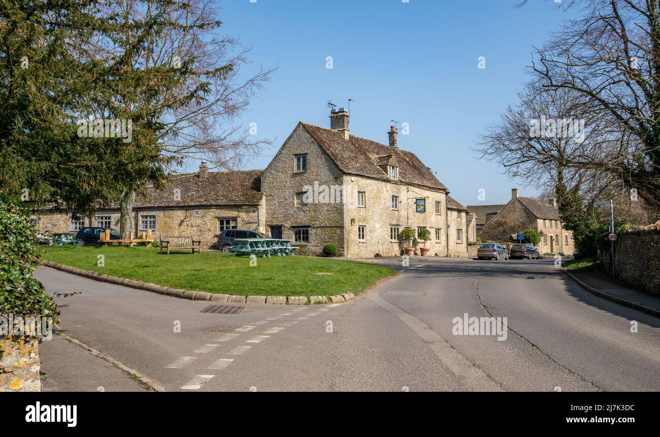 The Village Green and the Swan public house in Southrop, the Cotswolds, England, United Kingdom Stock Photo