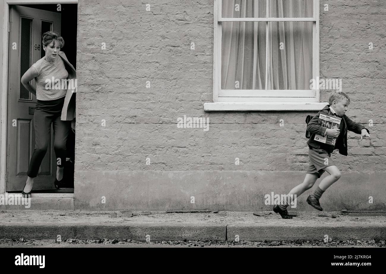 Belfast Year 2021 UK Director Branagh Caitriona Balfe, Jude