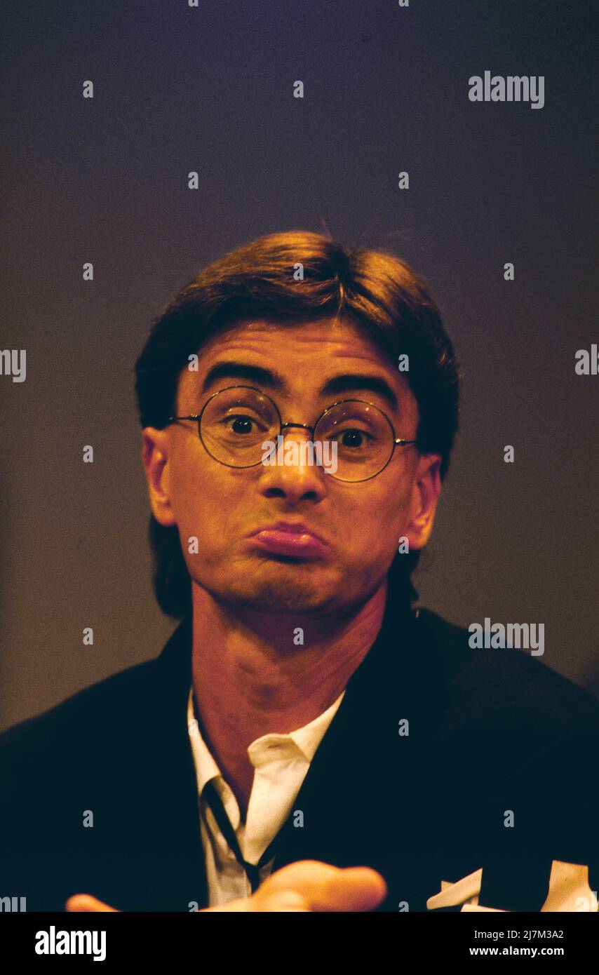 Mathias Richling, deutscher Kabarettist und Parodist, hier in der ...