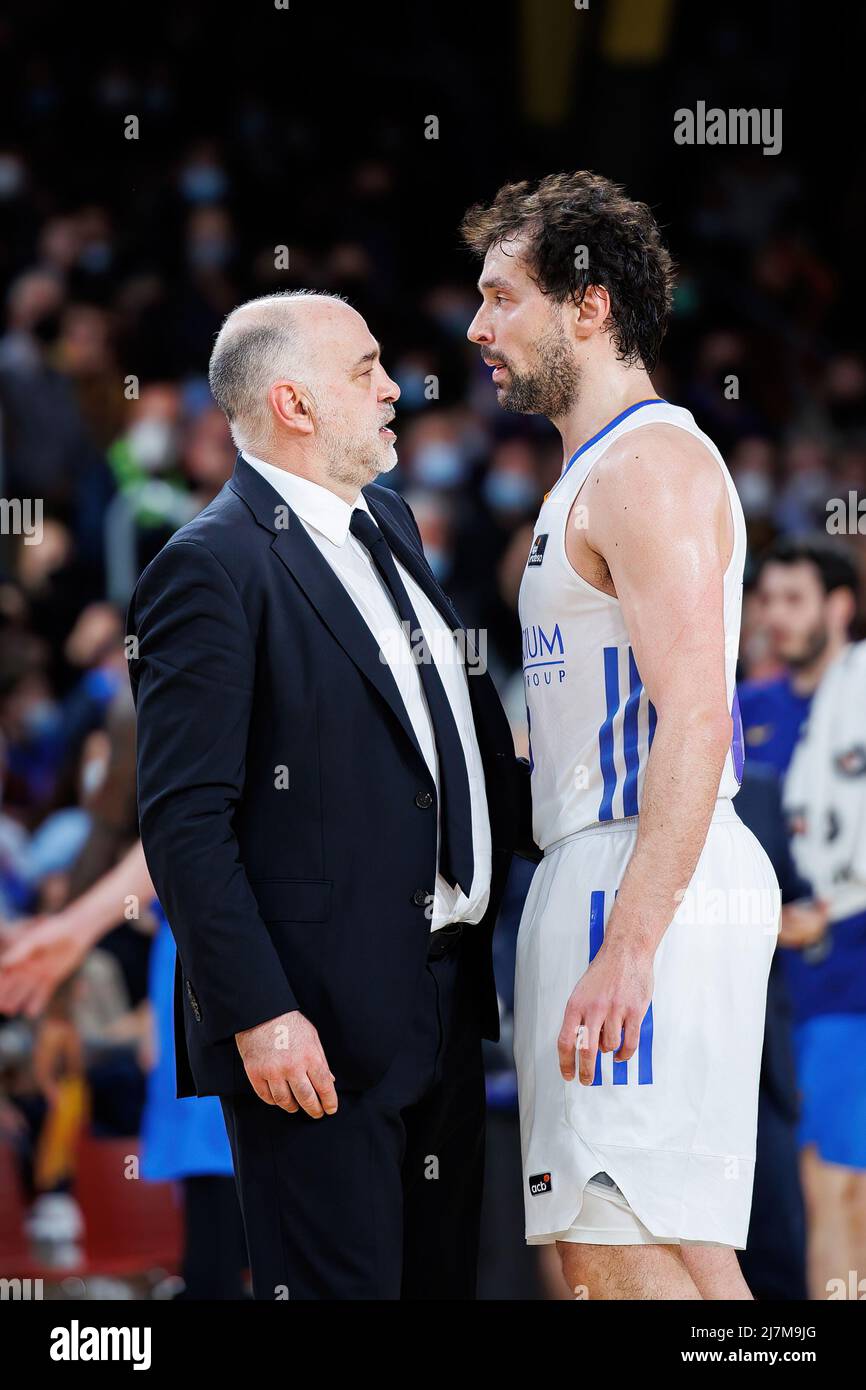 BARCELONA - APR 10: Laso (L) and Llull (R) talk during the ACB League match between FC Barcelona and Real Madrid at Palau Blaugrana on April 10,2022 i Stock Photo