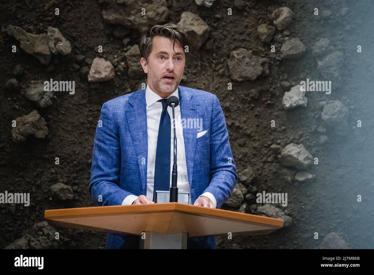 2022-05-10 14:01:30 THE HAGUE - Pim van Strien (VVD), during the weekly  question time in the House of Representatives. ANP BART SIZE netherlands  out - belgium out Stock Photo - Alamy