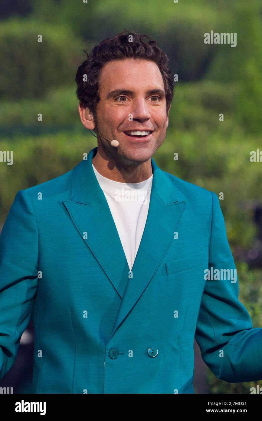 Mika eurovision hires stock photography and images Alamy