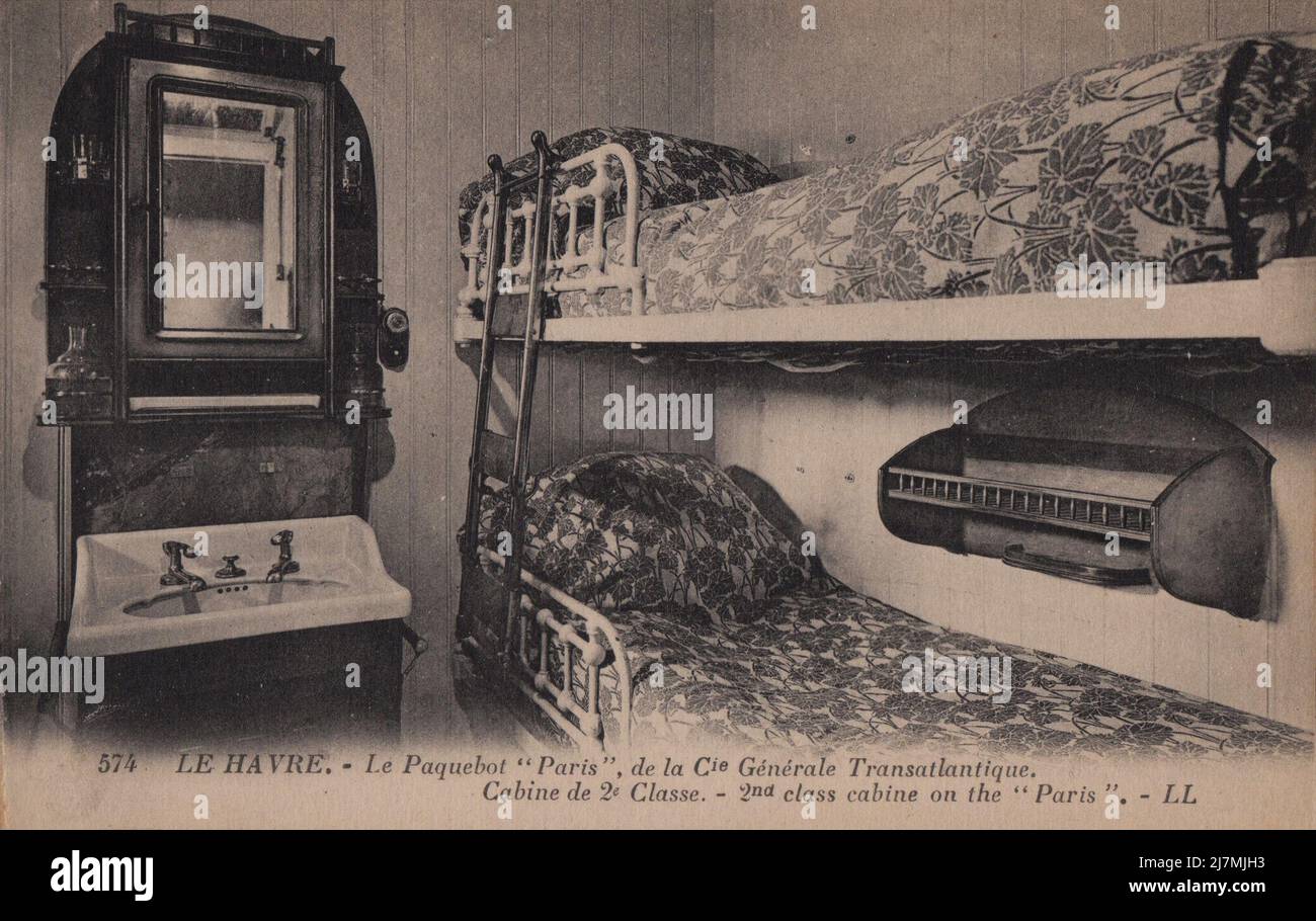 Étienne and Louis-Antonin Neurdein, c.1922, Le Paquebot Paris, French Transatlantic Liner, Set of 12 Postcards. Stock Photo