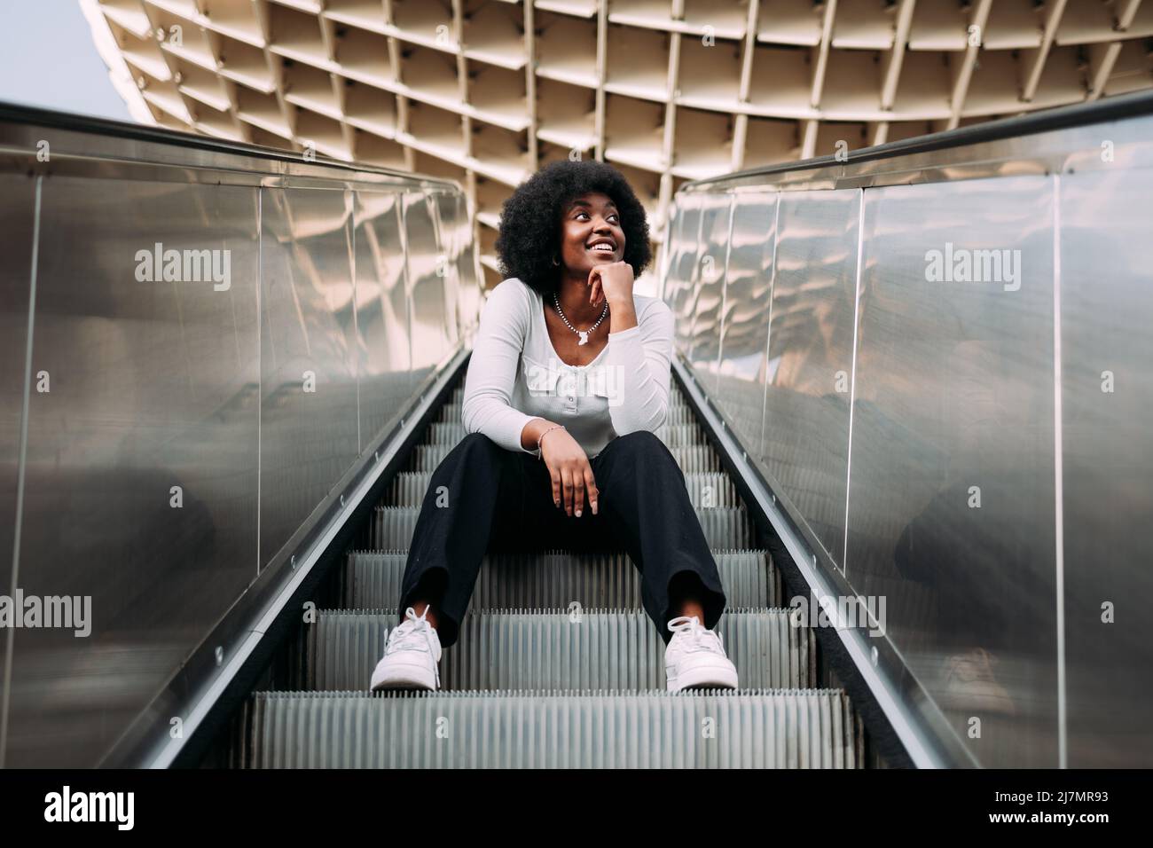 Pretty young african student hi-res stock photography and images - Alamy