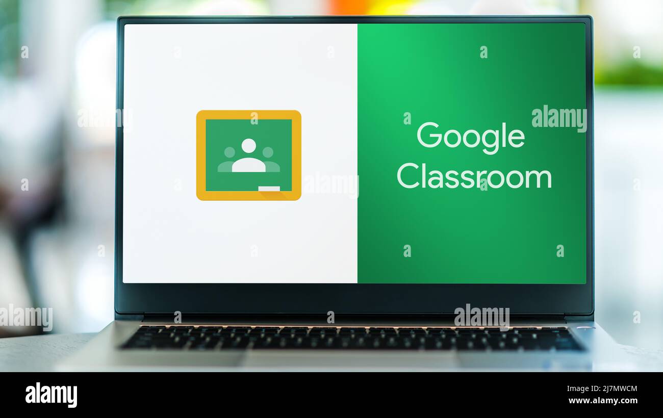Google classroom screen hi-res stock photography and images - Alamy