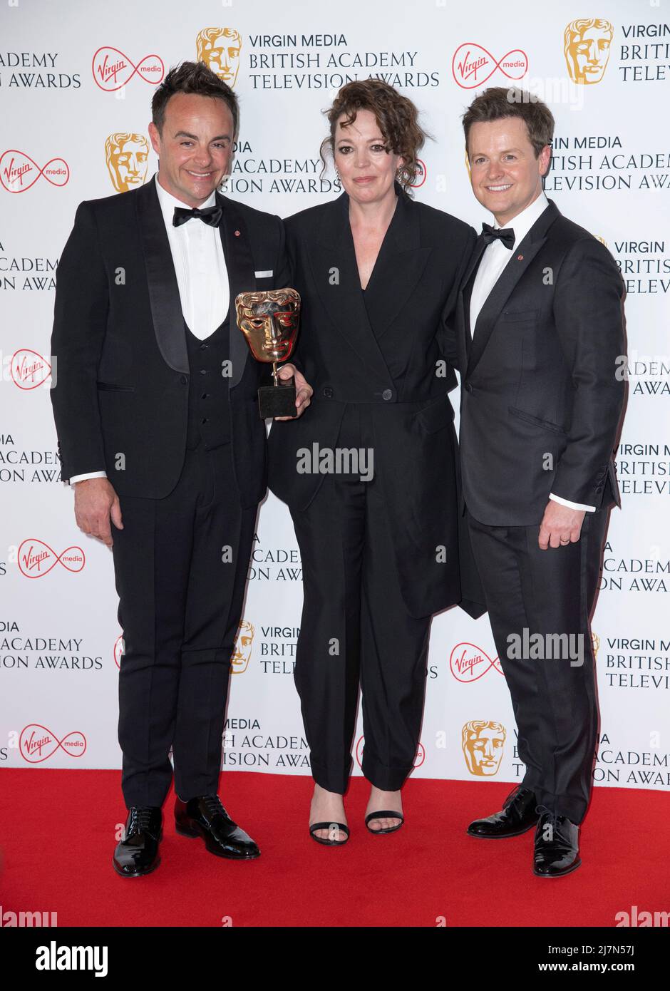 Olivia Colman (C) poses in the winner's room with Anthony McPartlin and Declan Donnelly, winners of the Entertainment Programme award for Ant & Dec's Stock Photo