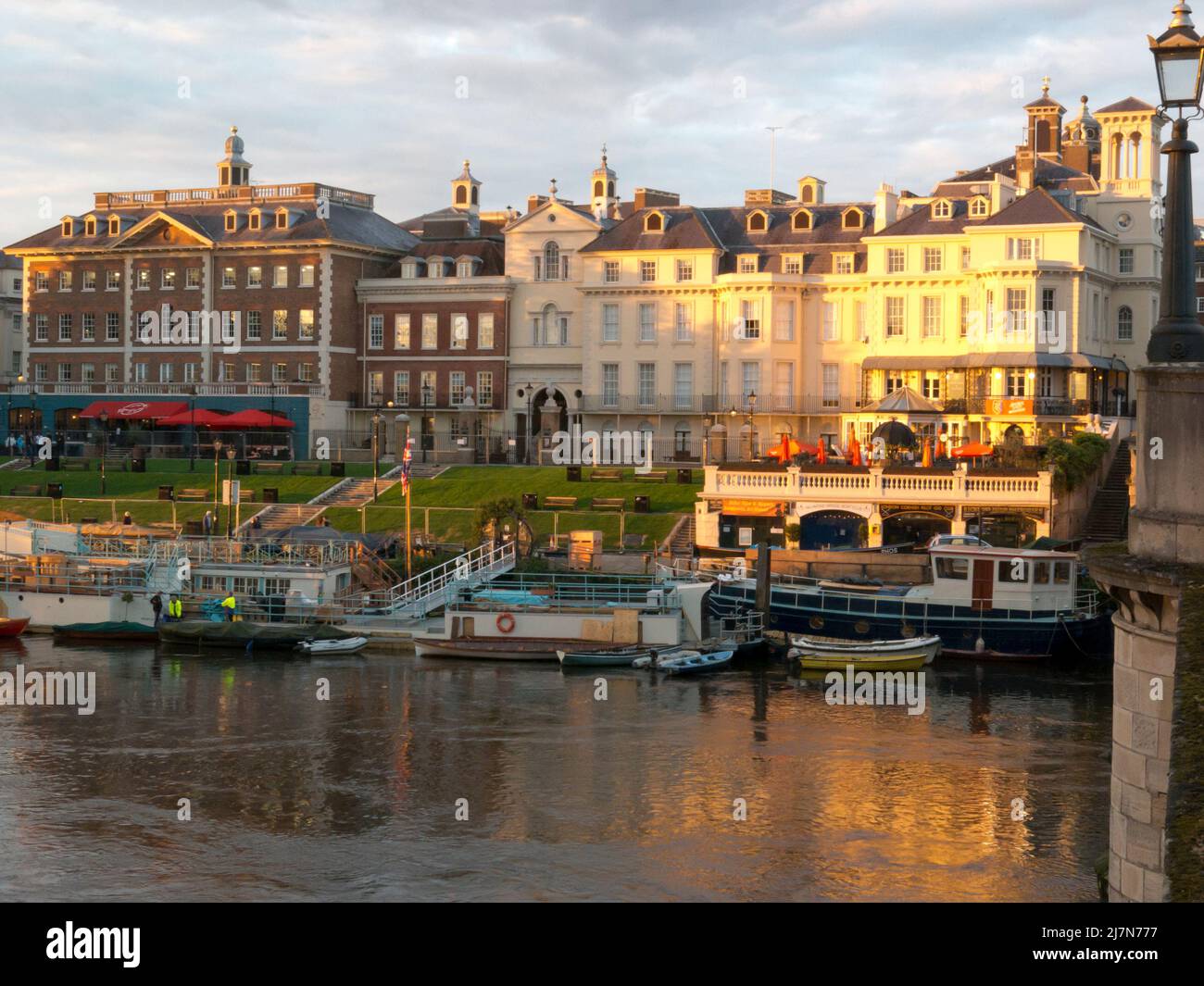 River Thames at Richmond Upon Thames at dusk, Surrey, London, England Stock Photo