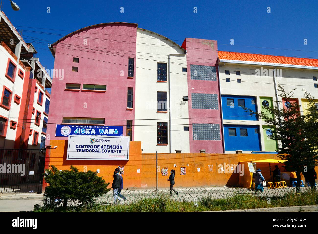 El Alto, Bolivia. April 2022. Sign outside a UPEA (Universidad Pública de El Alto) university building showing the location of a temporary covid-19 treatment centre. Stock Photo