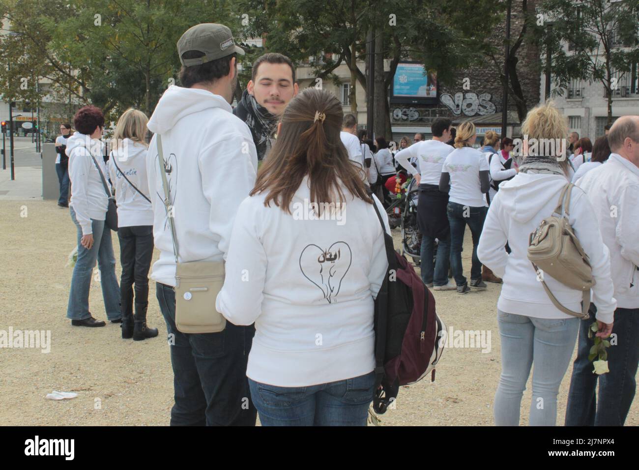 Paris : 'Marche pour nos anges' pour la journée de sensibilisation au deuil périnatal Stock Photo