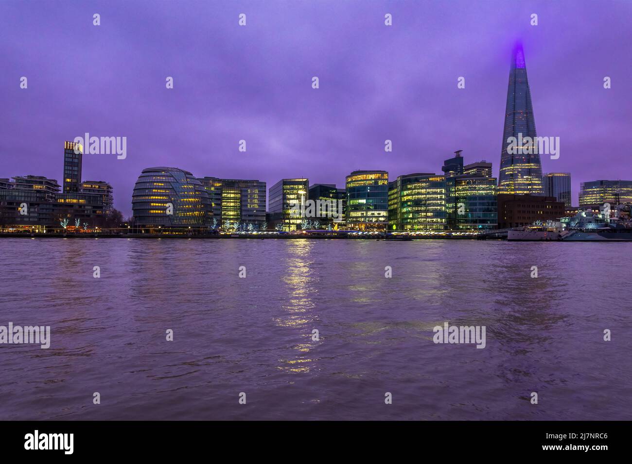 London skyline night neon hi-res stock photography and images - Alamy