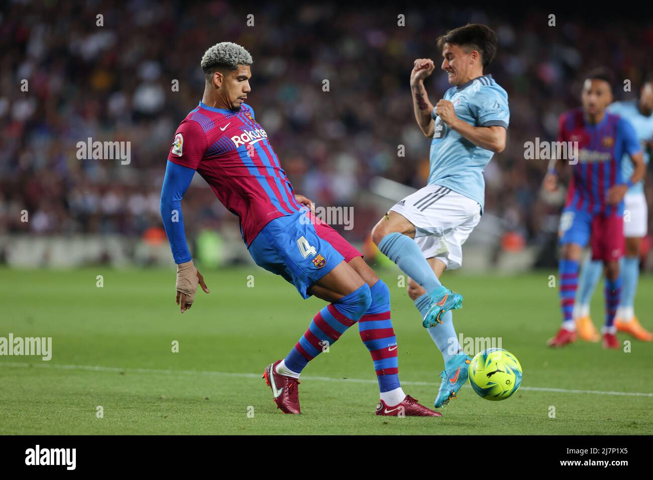 Barcelona, Spain. 10/05/2022, , Ronald Araujo of FC Barcelona in action during the Liga match between FC Barcelona and  Real Celta de Vigoat Camp Nou in Barcelona, Spain. Stock Photo
