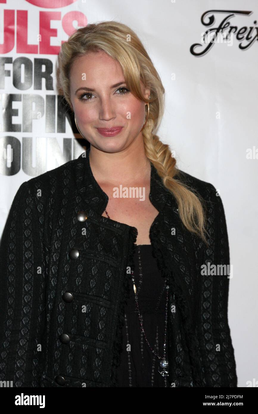 LOS ANGELES - APR 1: Molly McCook at the "10 Rules for Sleeping Around