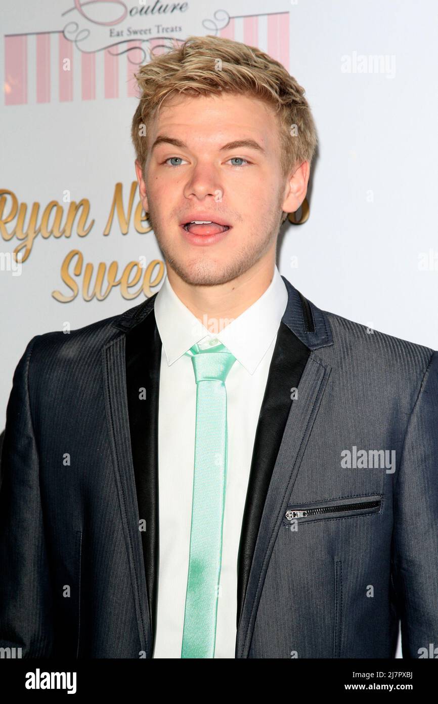 LOS ANGELES - APR 27: Kenton Duty at the Ryan Newman's Glitz and Glam