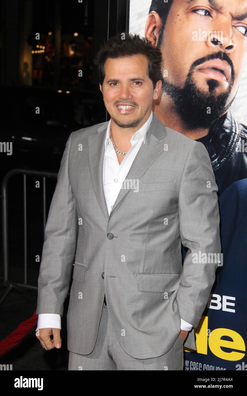 LOS ANGELES JAN 13 John Leguizamo at the "Ride Along" World Premiere