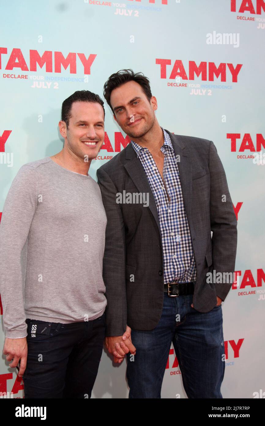 LOS ANGELES JUN 30 Jason Landau, Cheyenne Jackson at the "Tammy" Los