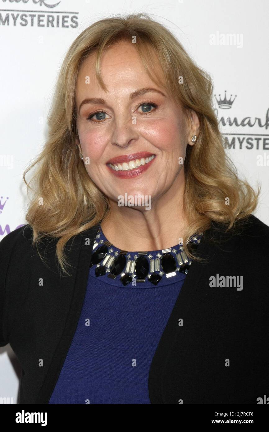 LOS ANGELES - JAN 8: Genie Francis at the Hallmark TCA Party at a