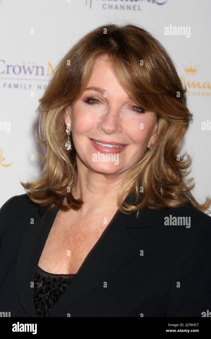 LOS ANGELES - JAN 11: Deidre Hall at the Hallmark Winter TCA Party at