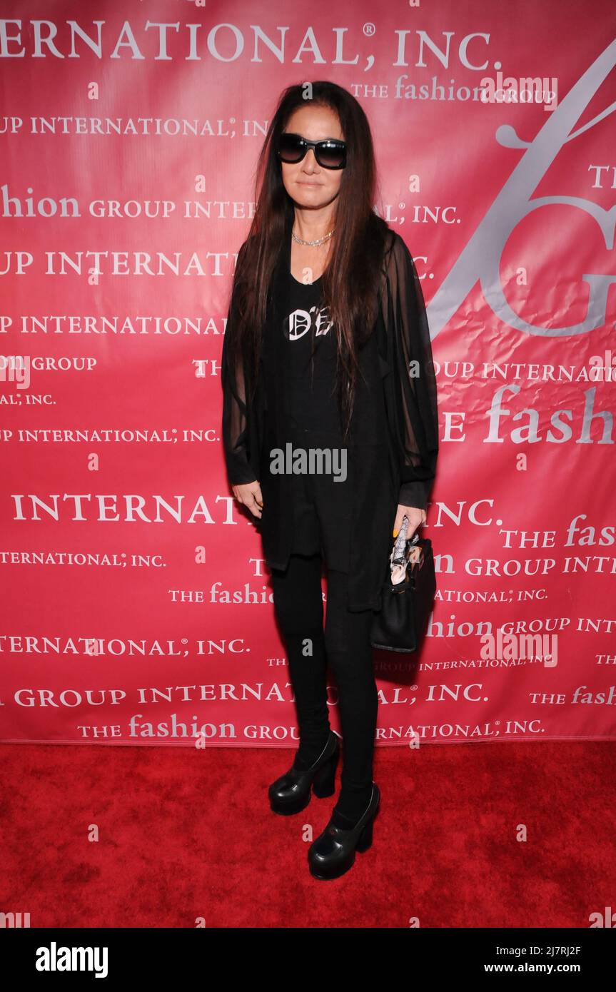 Vera Wang - Fashion Group International's Night of Stars Gala