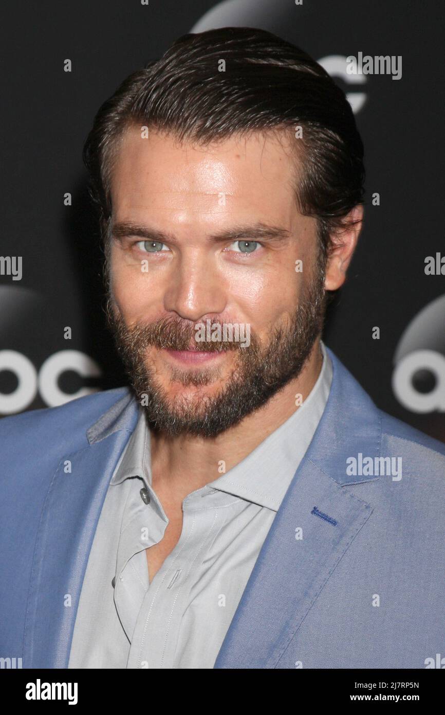 LOS ANGELES JUL 15 Charlie Weber at the ABC July 2014 TCA at Beverly
