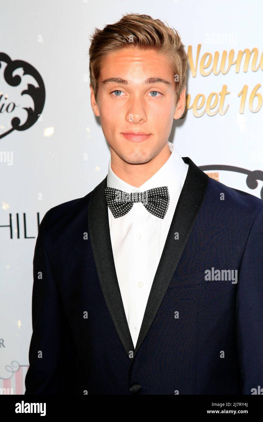LOS ANGELES - APR 27: Austin North at the Ryan Newman's Glitz and Glam