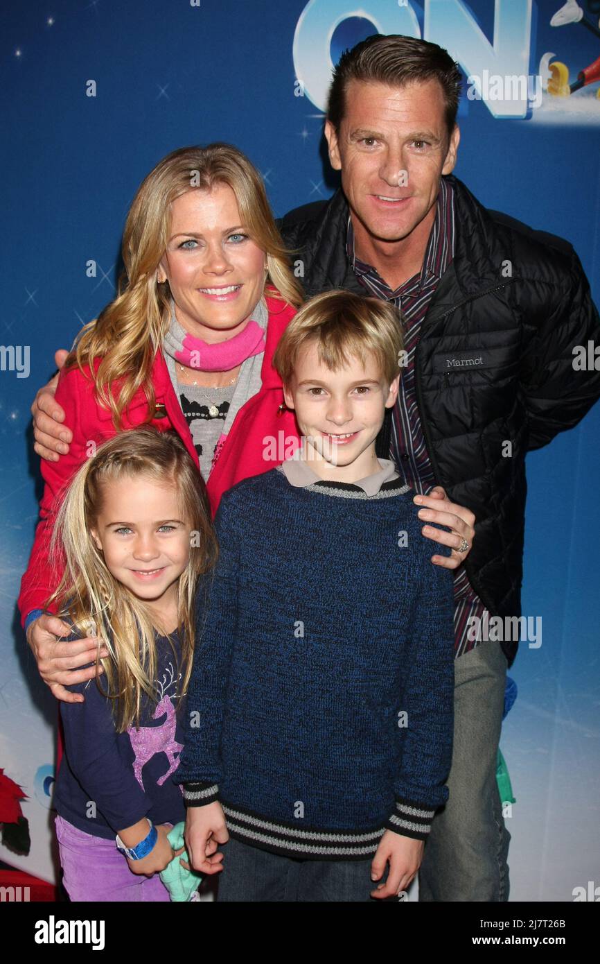 Alison sweeney and david sanov hi-res stock photography and images - Alamy