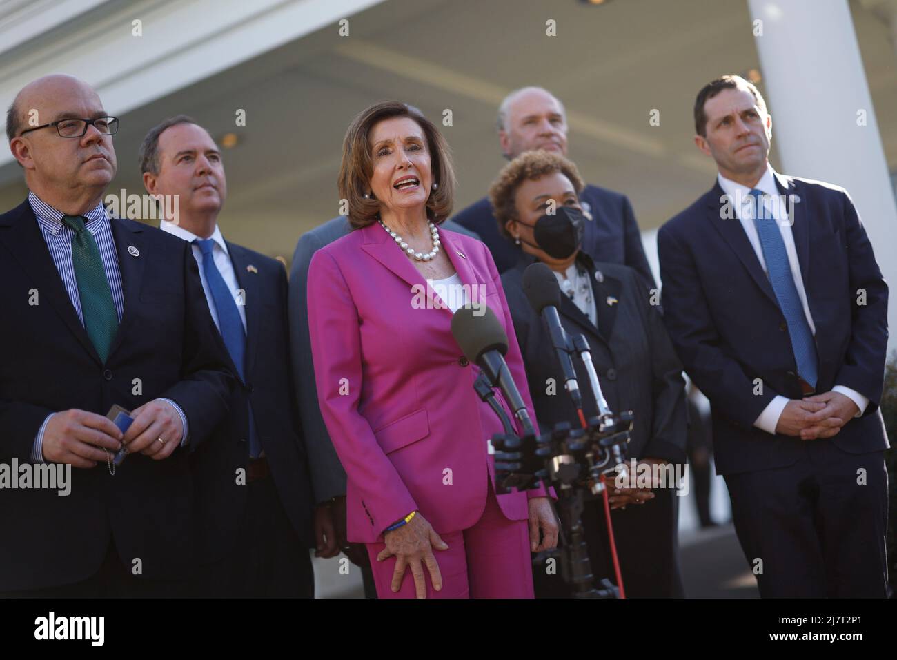 Washington, DC, USA, May 10, 2022, Speaker of the United States House of Representatives Nancy Pelosi (Democrat of California) leader of the Congressional delegation that recently visited Ukraine, speaks to the media at the White House in Washington, DC following a meeting with US President Joe Biden, on Tuesday, May 10, 2022. Pictured from left to right: US Representative James McGovern (Democrat of Massachusetts), US Representative Adam Schiff (Democrat of California), Speaker Pelosi, US Representative Barbara Lee (Democrat of California), US Representative William Keating (Democrat of Massa Stock Photo